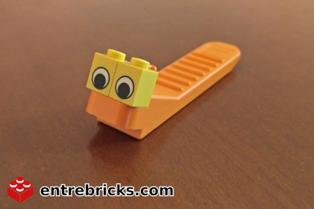 LEGO Human Tool con ojos